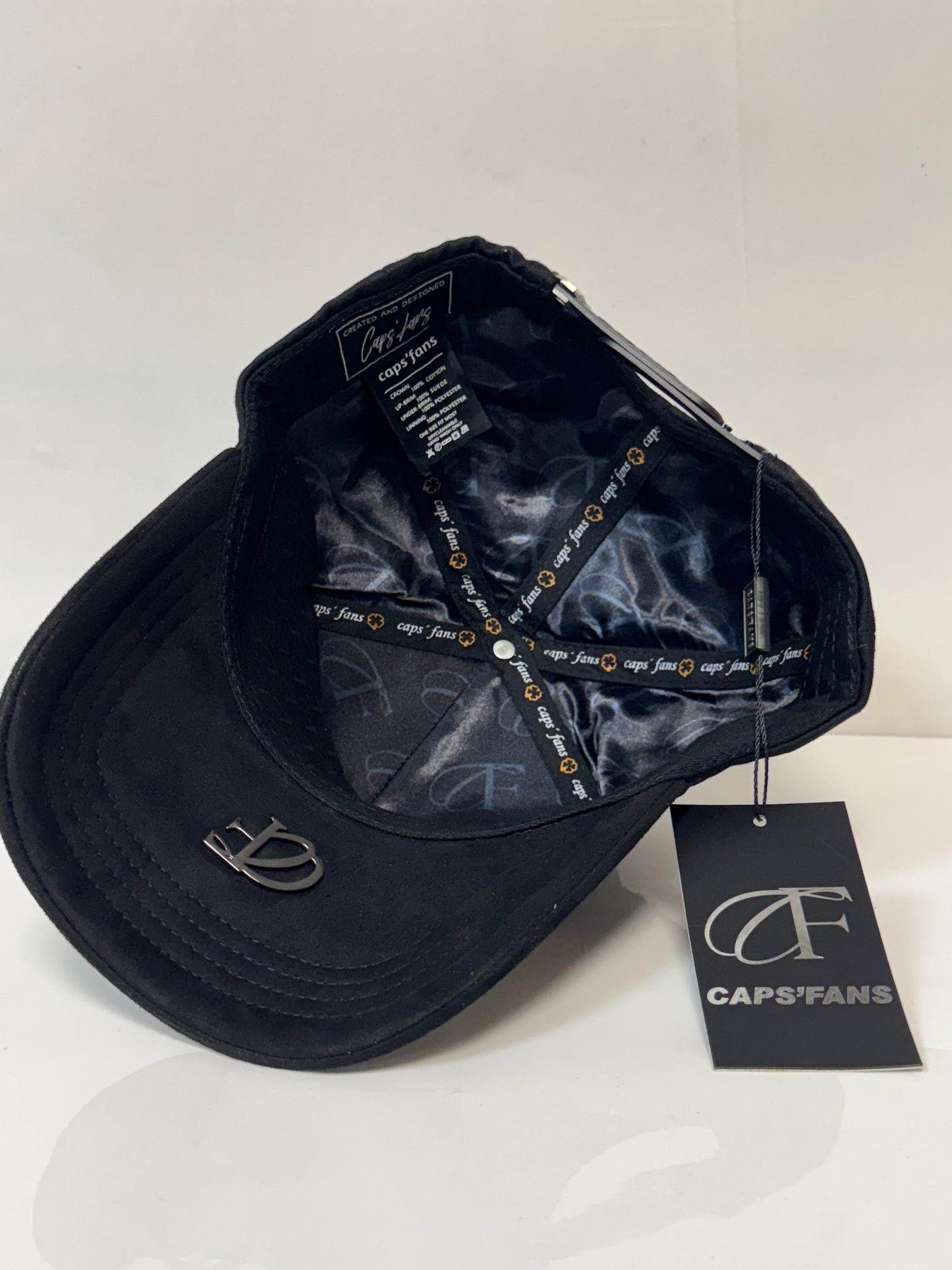 Gorra trébol all black