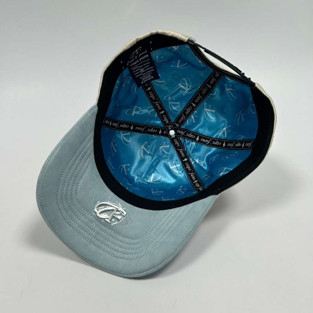 GORRA NY CRISTALS LIGHT BLUE