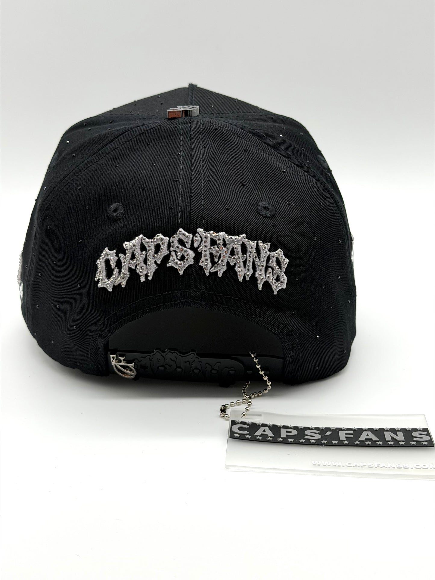 Gorra 11:11 “time is money”