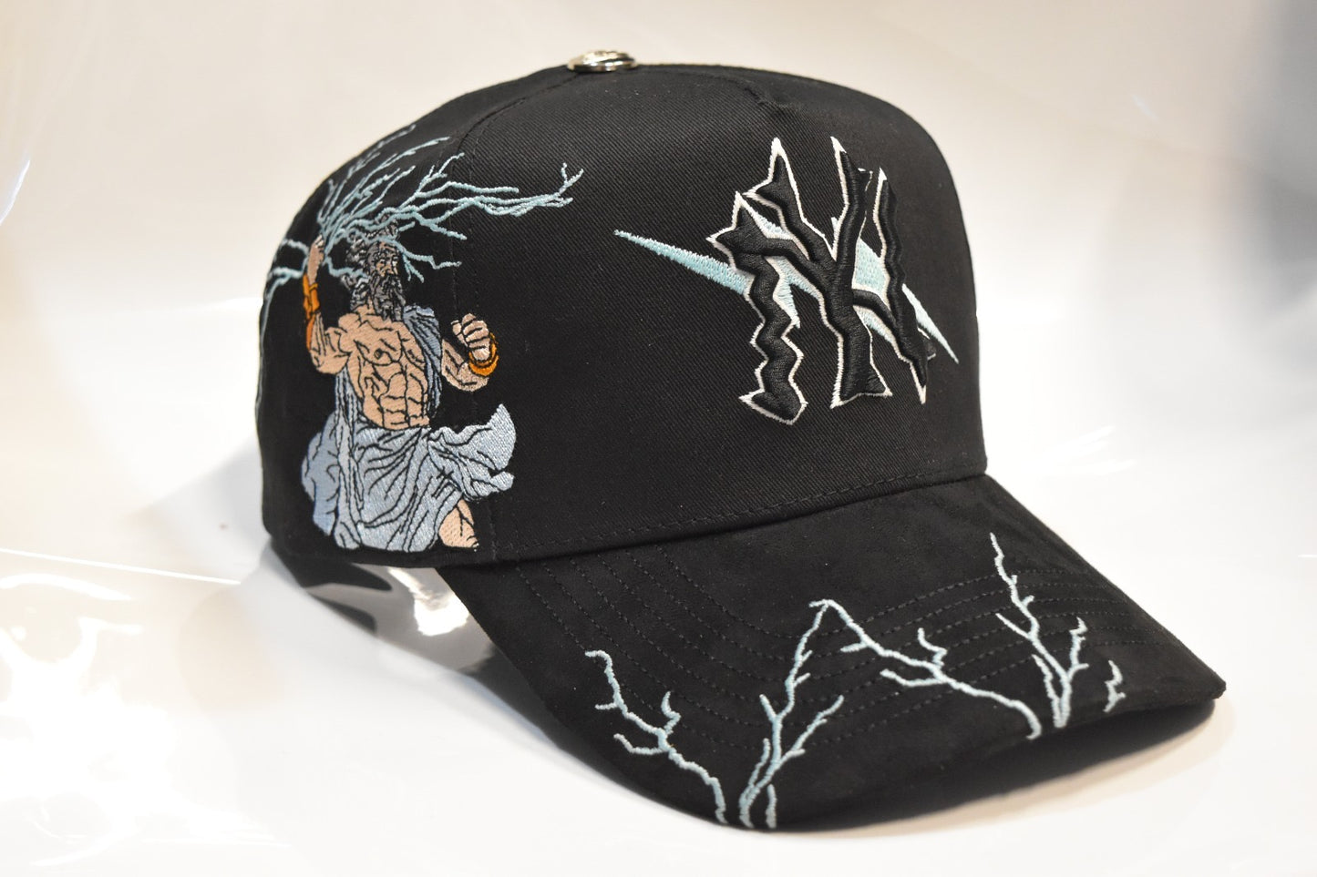 GORRA ZEUS