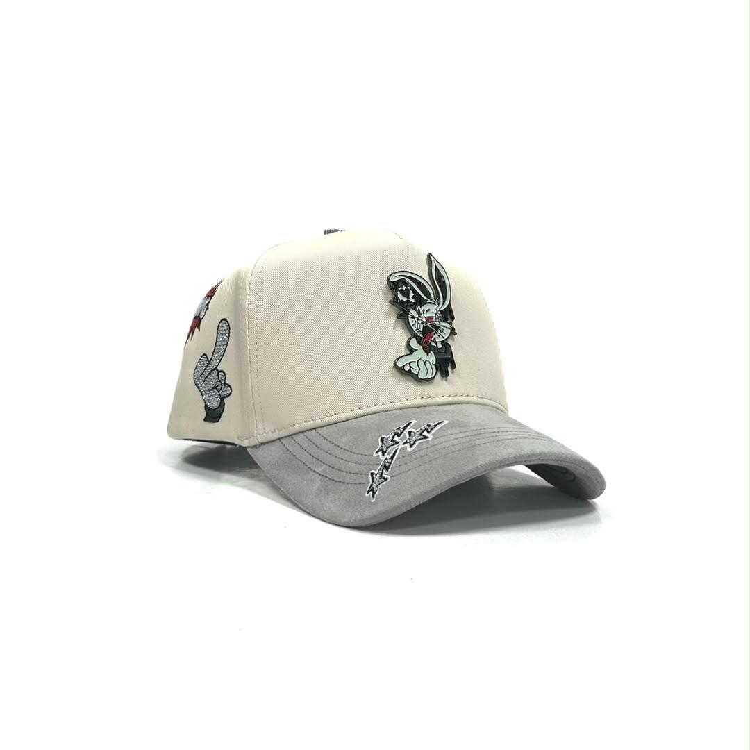 Gorra Bad Bunny beige gray