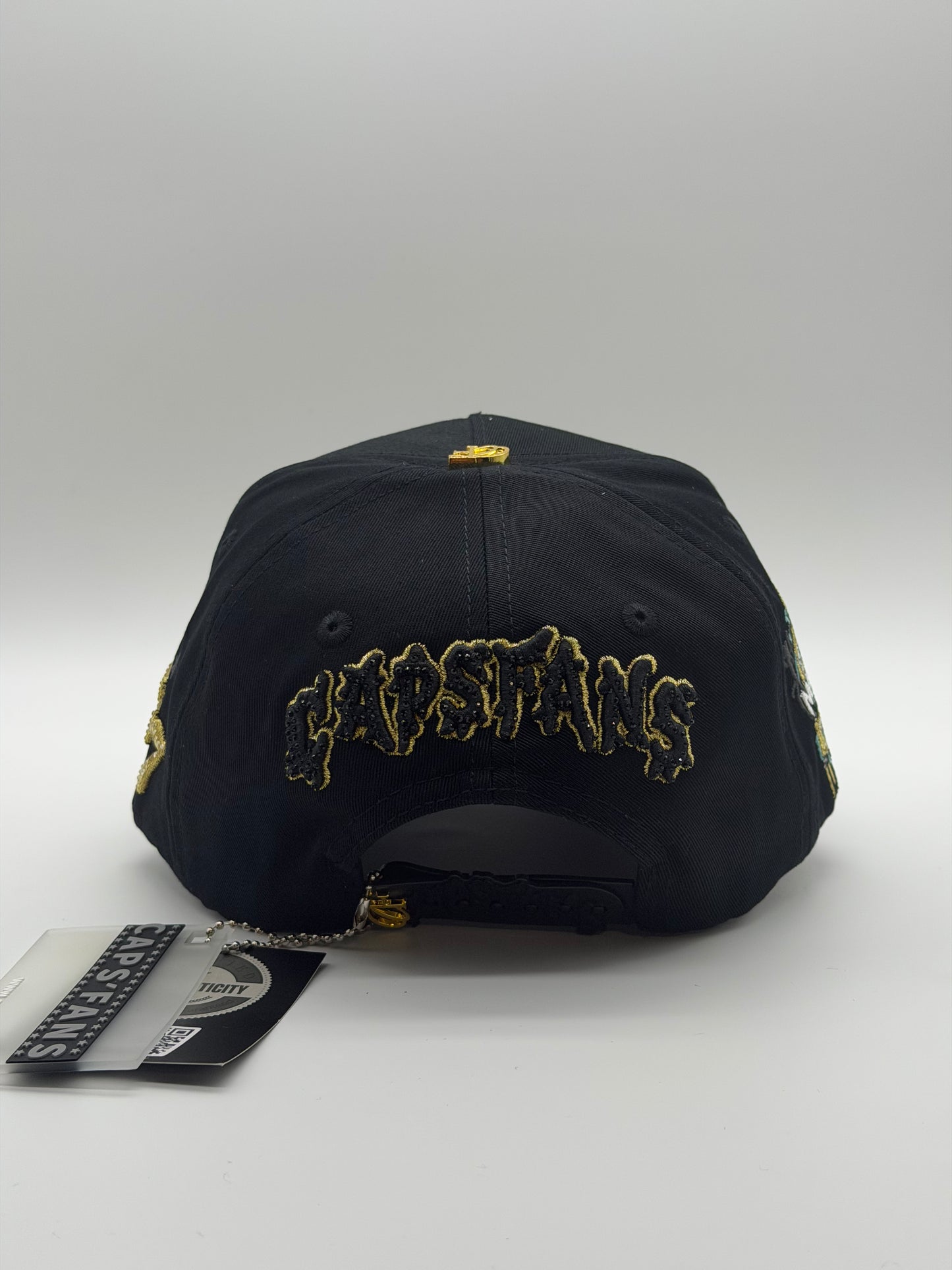 Gorra trébol black gold