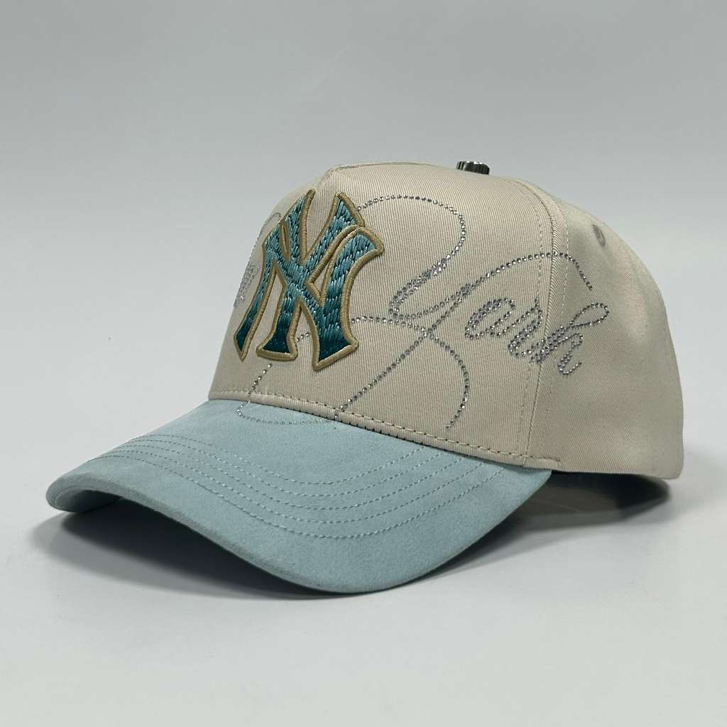 GORRA NY CRISTALS LIGHT BLUE
